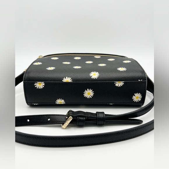 Kate Spade Perry Daisy Blooms Small Dome Crossbody Bag - Excellent Condition - Picture 4 of 4